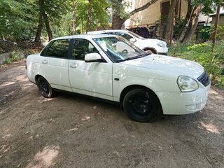2016 Lada (ВАЗ) Priora I Рестайлинг, белый, 215000 рублей, вид 2