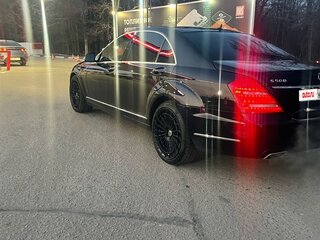 2010 Mercedes-Benz S-Класс 350 V (W221) Рестайлинг, чёрный, 1550000 рублей, вид 4