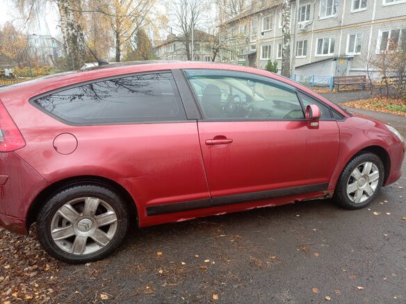 2007 Citroen C4 I, красный, 300000 рублей - вид 2