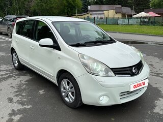 2012 Nissan Note I Рестайлинг, белый, 980000 рублей, вид 2