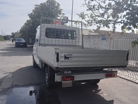 2004 Mercedes-Benz Sprinter, белый, 2200000 рублей