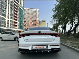 2020 Kia K5 III, белый, 2250000 рублей, вид 5
