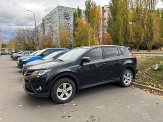 2013 Toyota RAV4 IV (XA40), чёрный, 1850000 рублей, вид 3