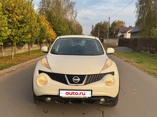 2014 Nissan Juke I, белый, 1052953 рублей, вид 2