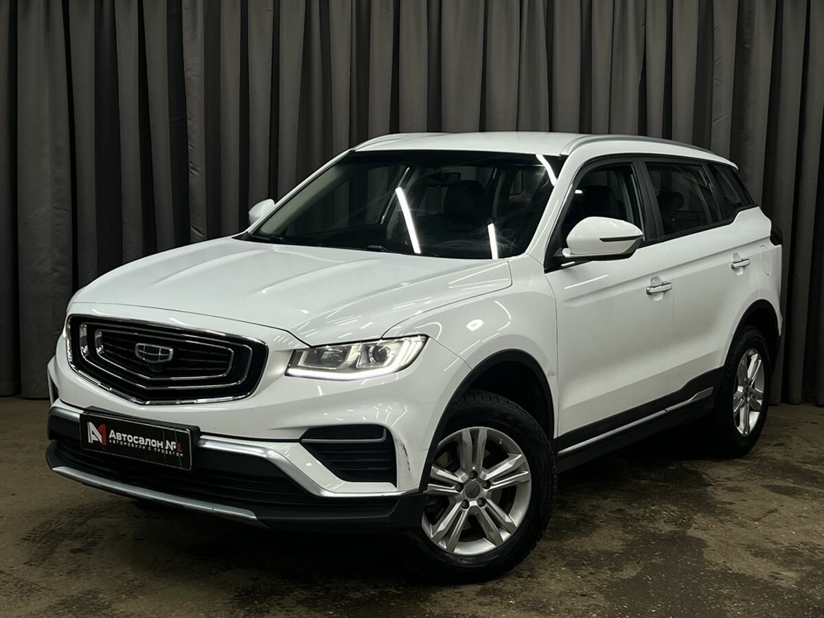Открыть фотографии: Geely Atlas Pro