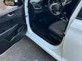 2017 Hyundai Solaris II, белый, 1270000 рублей - вид 7