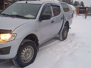 2012 Mitsubishi L200 IV, серый, 1450000 рублей, вид 1