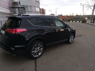 2017 Toyota RAV4 IV (XA40) Рестайлинг, чёрный, 2550000 рублей, вид 4