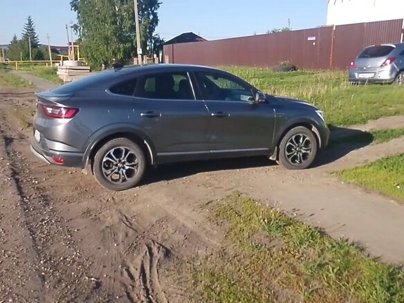 2021 Renault Arkana I, серый, 3000000 рублей - вид 11