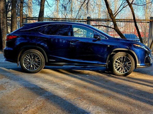 2019 Lexus RX 450h IV, синий, 5900000 рублей - вид 4