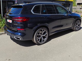 2022 BMW X5 35d IV (G05/G18), синий, 8798000 рублей, вид 5