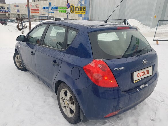 2008 Kia Ceed I, синий, 565000 рублей - вид 4