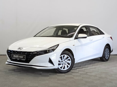 Hyundai Elantra VII (CN7)