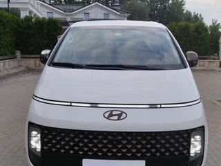 2023 Hyundai Staria I, белый, 4500000 рублей, вид 2