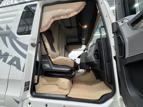 2011 MAN TGX, белый, 4400000 рублей - вид 7