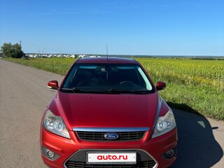 2008 Ford Focus II Рестайлинг, красный, 599000 рублей, вид 3