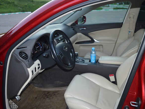 2008 Lexus IS 250 II, пурпурный - вид 4