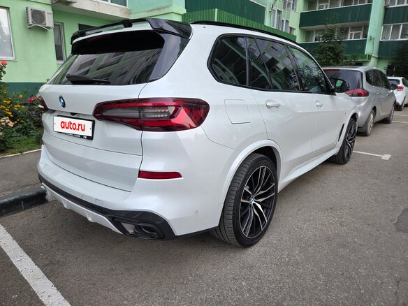 2020 BMW X5 25d IV (G05/G18), белый, 5650000 рублей - вид 8