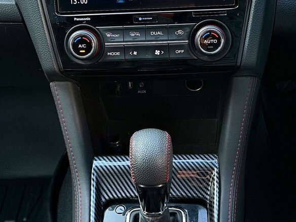 2018 Subaru WRX I Рестайлинг, серый, 3150000 рублей - вид 8