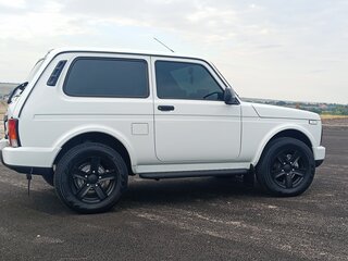 2024 Lada (ВАЗ) Niva Legend I, белый, 1250000 рублей, вид 3