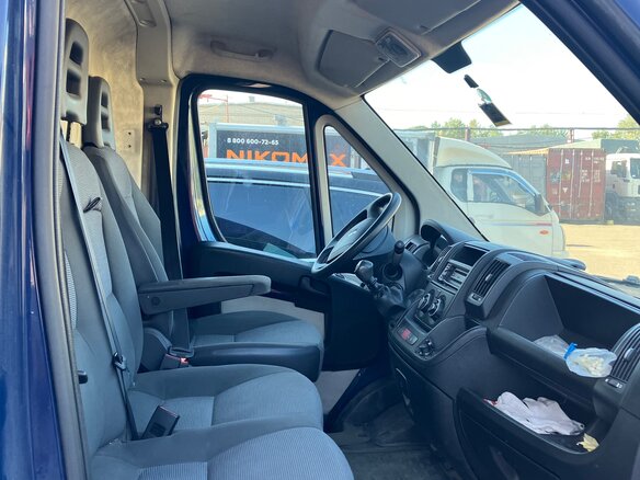 2013 Peugeot Boxer, синий - вид 2