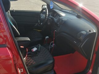 2011 Chevrolet Aveo I Рестайлинг, красный, 550000 рублей, вид 5