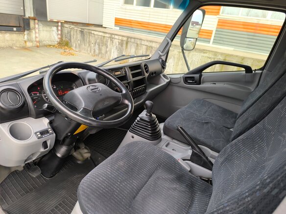 2018 Hino Series 300 (Dutro), белый, 3850000 рублей - вид 15