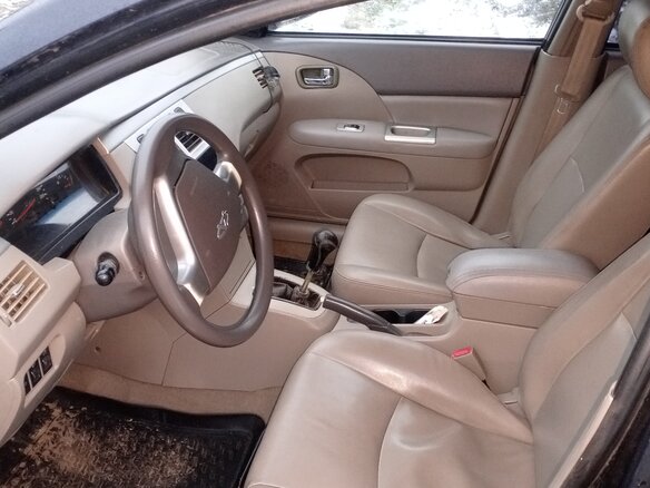 2011 Vortex Estina I, чёрный, 300000 рублей - вид 3