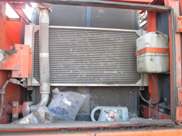 2011 Doosan Solar, красный - вид 7