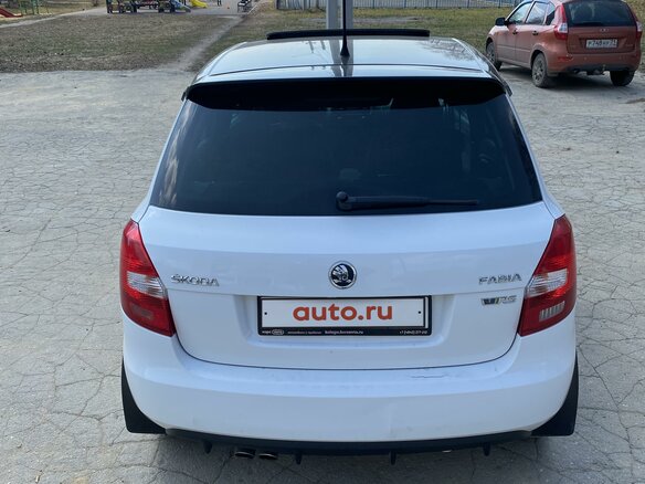 2013 Skoda Fabia RS II, белый, 890000 рублей - вид 5