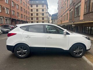 2015 Hyundai ix35 I Рестайлинг, белый, 1530000 рублей, вид 5