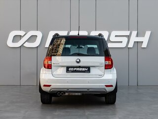 2016 Skoda Yeti I Рестайлинг, белый, 1370000 рублей, вид 4