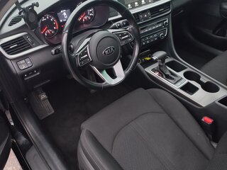 2018 Kia Optima IV Рестайлинг, чёрный, 2050000 рублей, вид 5