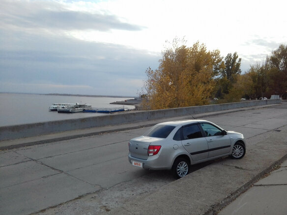 2016 Lada (ВАЗ) Granta I, серебристый - вид 13