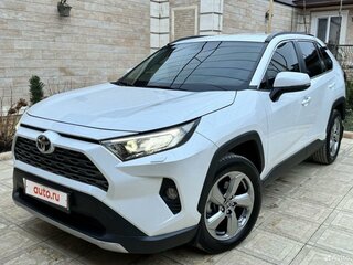 2021 Toyota RAV4 V (XA50), белый, 3600000 рублей, вид 1