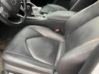 2021 Toyota Camry VIII (XV70) Рестайлинг, белый, 2400000 рублей, вид 5