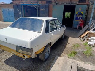 1999 Lada (ВАЗ) 21099, белый, 300000 рублей, вид 3