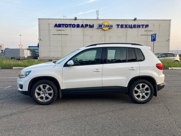 2012 Volkswagen Tiguan I Рестайлинг, белый, 1050000 рублей - вид 5