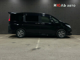 2015 Honda Stepwgn Spada V, чёрный, 1880000 рублей, вид 4