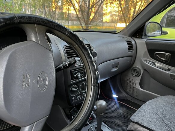 2009 Hyundai Accent ТагАЗ II, чёрный, 390000 рублей - вид 3