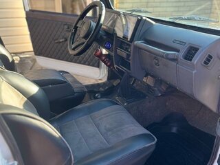 1995 Suzuki Samurai, белый, 950000 рублей, вид 5