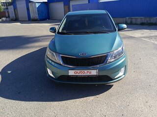2012 Kia Rio 5-speed III, зелёный, 950000 рублей, вид 1