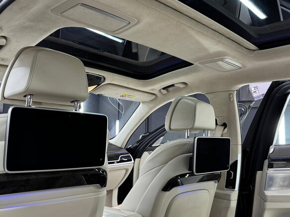 2015 BMW 7 серии Long 750Li xDrive VI (G11/G12), коричневый, 3800000 рублей - вид 22