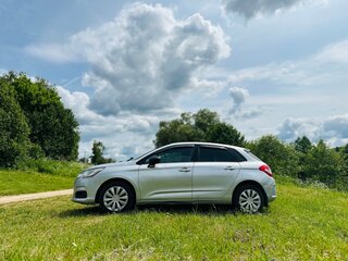 2012 Citroen C4 II, серебристый, 550000 рублей, вид 2