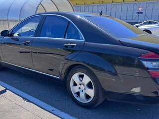 2006 Mercedes-Benz S-Класс 500 V (W221), чёрный, 1490000 рублей, вид 3