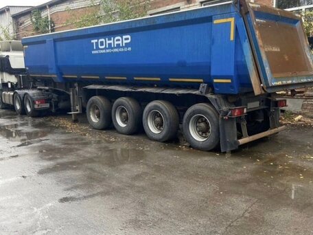 2003 Freightliner Century Class, красный, 1100000 рублей, вид 4