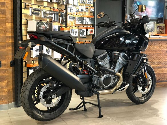2022 Harley-Davidson Pan America Special, чёрный, 2200000 рублей - вид 5