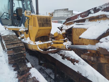 1996 Komatsu D41, оранжевый, 5500000 рублей, вид 3