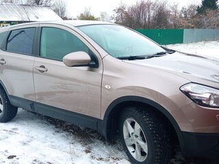 2012 Nissan Qashqai I Рестайлинг, коричневый, 1350000 рублей, вид 1