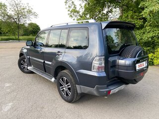 2008 Mitsubishi Pajero IV, серый, 1780000 рублей, вид 2
